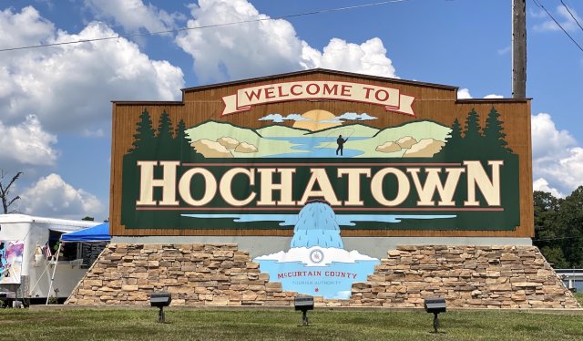 Welcome to Hochatown